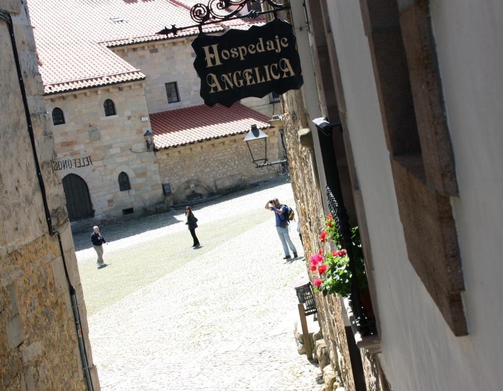 Hospedaje Angelica Santillana del Mar Kültér fotó